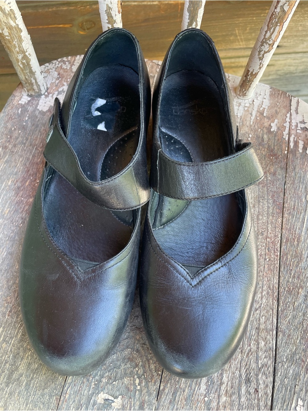 Women's Tandy Black Leather Mary Jane Heels - Picture 9 of 10